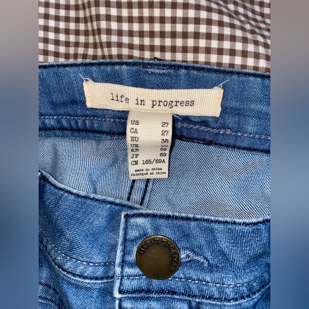 Life in Progress Distressed Ripped Jean Size 27 - Picture 2 of 5